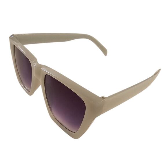 Vintage Y2K Womens Oversized Square Plastic Frame Sunglasses Cream Purple - Picture 1 of 4
